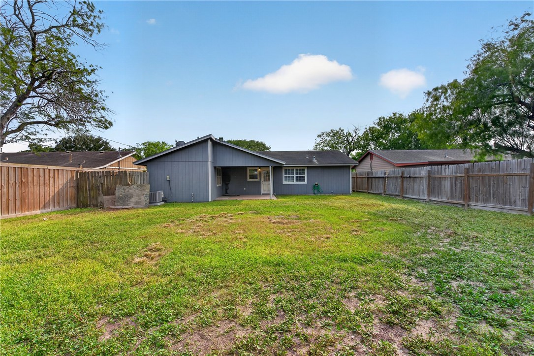 10914 Stacy Corpus Christi TX 78410