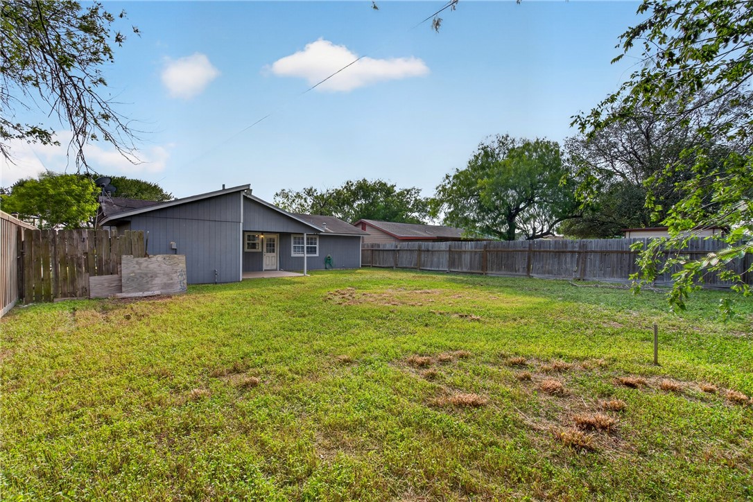 10914 Stacy Corpus Christi TX 78410