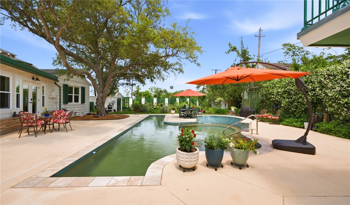 201 Louisiana Avenue Corpus Christi TX 78404