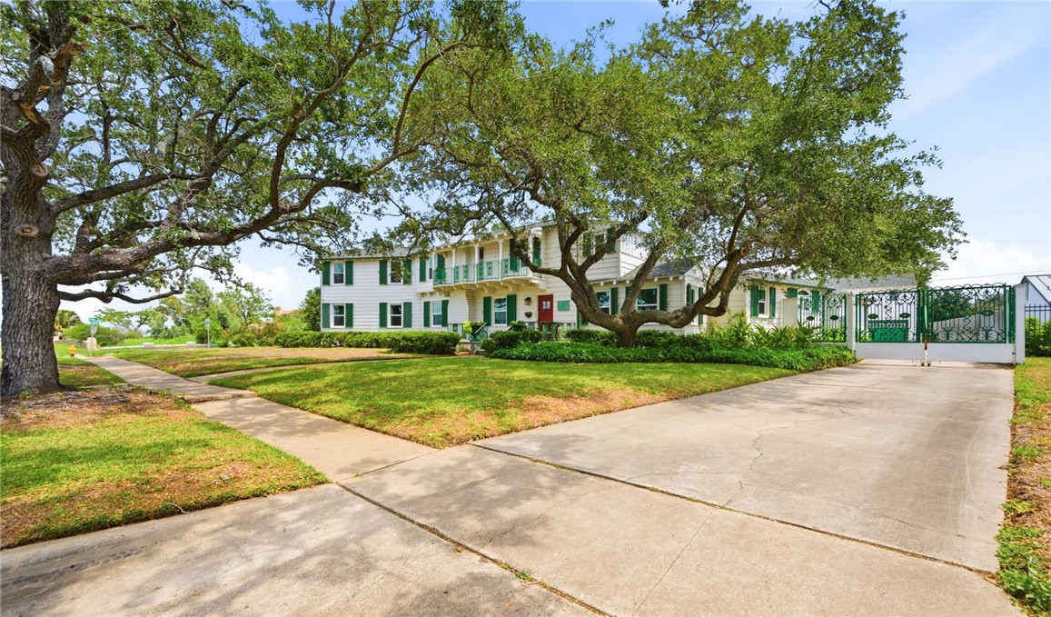 201 Louisiana Avenue Corpus Christi TX 78404