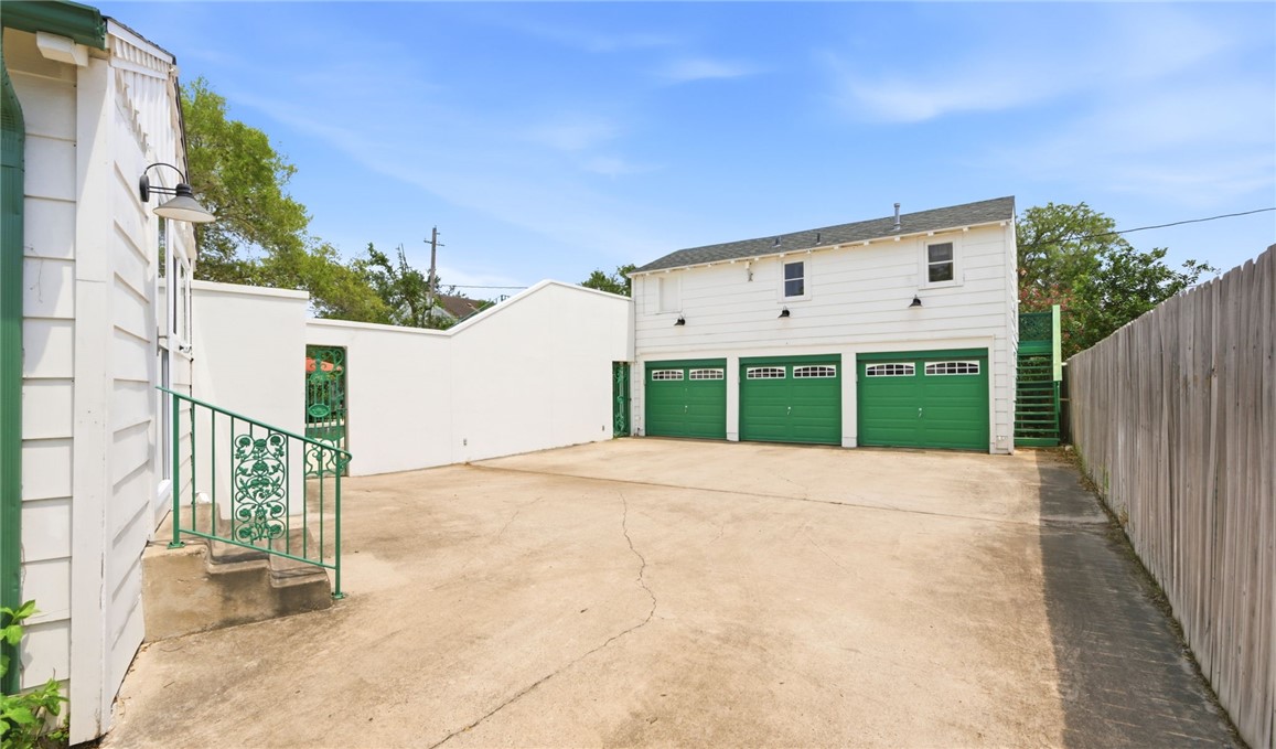 201 Louisiana Avenue Corpus Christi TX 78404