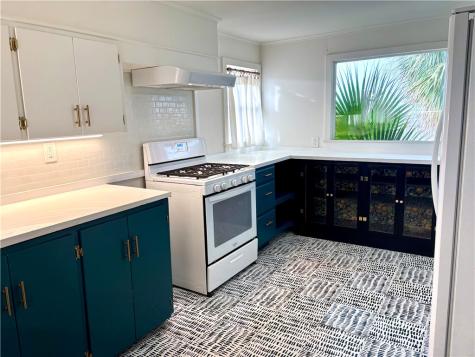 325 E Oaks Avenue Port Aransas TX 78373