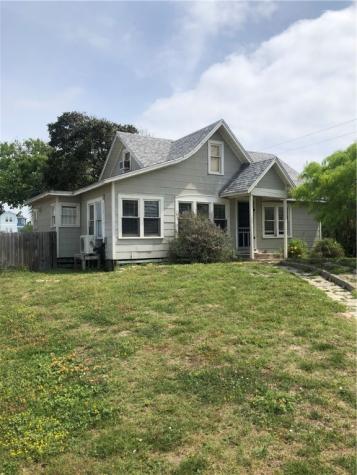325 E Oaks Avenue Port Aransas TX 78373