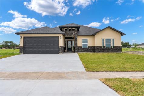 108 Meadowbrook Drive Odem TX 78370