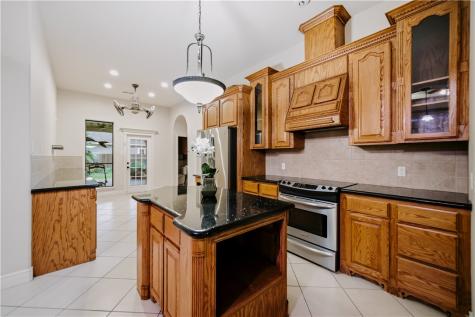 4105 Cimarron Lake Drive Corpus Christi TX 78414