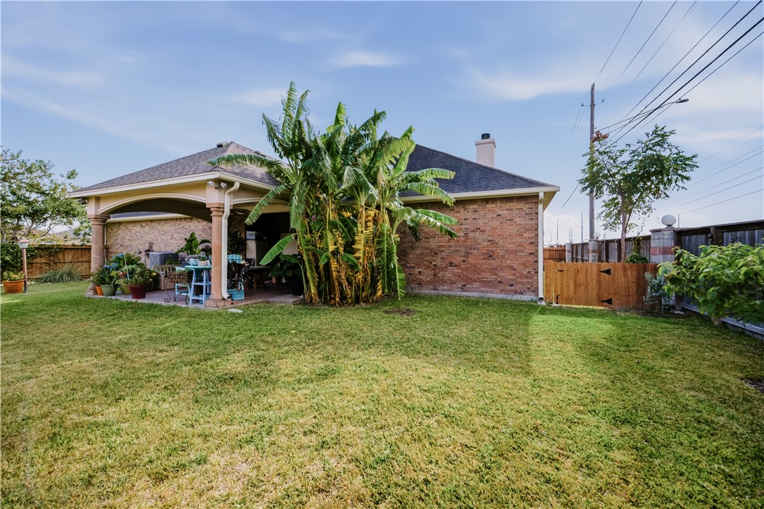 4105 Cimarron Lake Drive Corpus Christi TX 78414