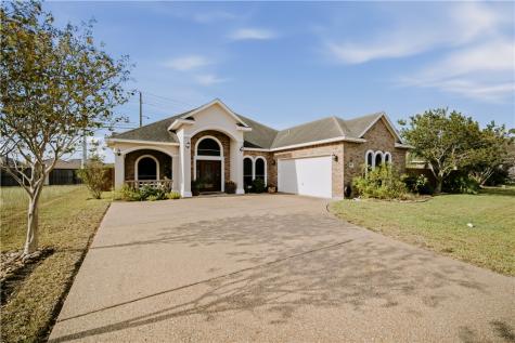 4105 Cimarron Lake Drive Corpus Christi TX 78414