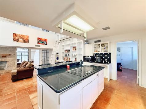 3201 Traylor Boulevard Rockport TX 78382