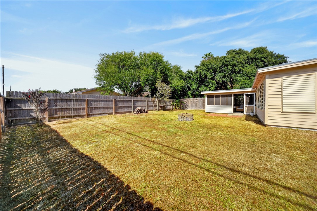1101 Ontario Drive Corpus Christi TX 78418