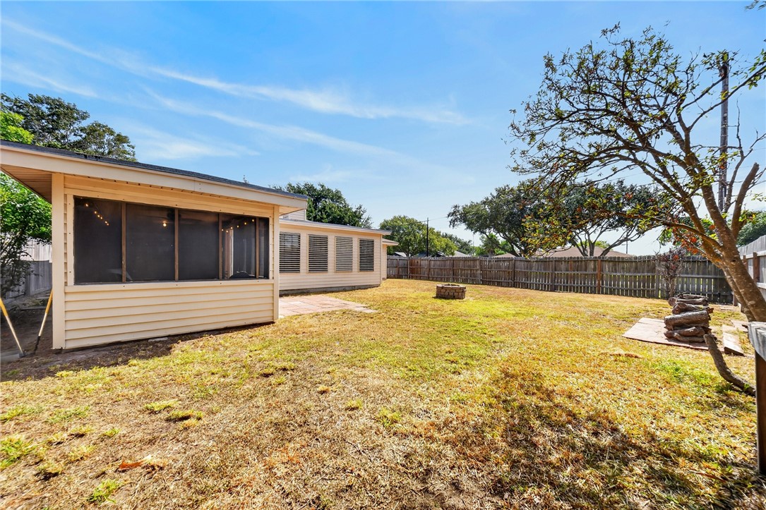 1101 Ontario Drive Corpus Christi TX 78418
