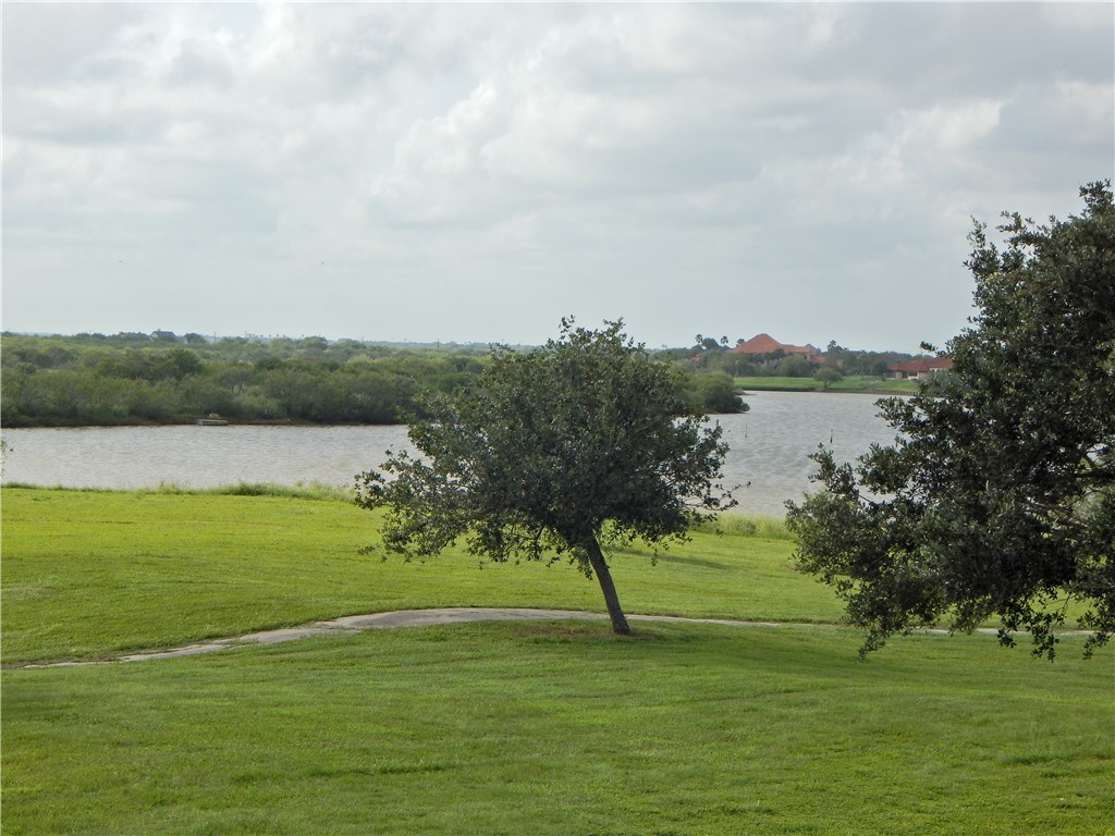 6106 Garden Court Corpus Christi TX 78414