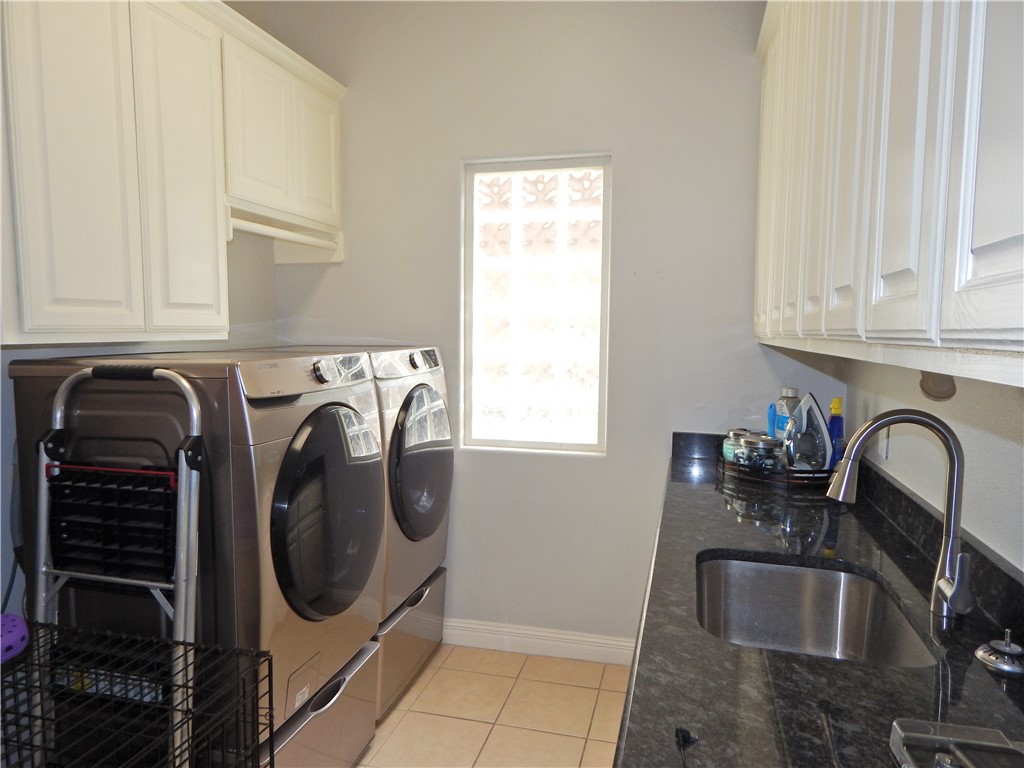 6106 Garden Court Corpus Christi TX 78414