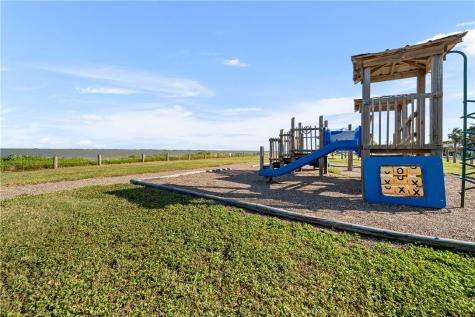 424 First Street Bayside TX 78340