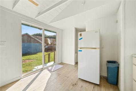 424 First Street Bayside TX 78340