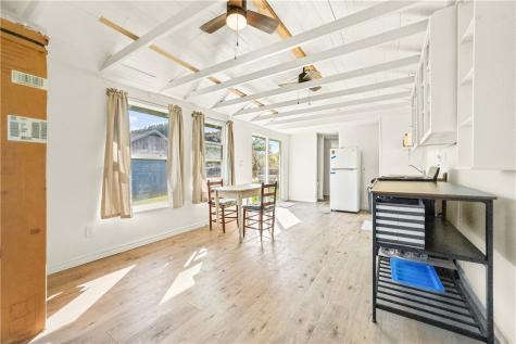 424 First Street Bayside TX 78340