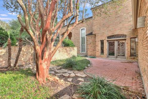 4815 Ocean Drive Corpus Christi TX 78412