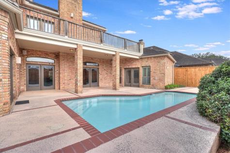 4815 Ocean Drive Corpus Christi TX 78412