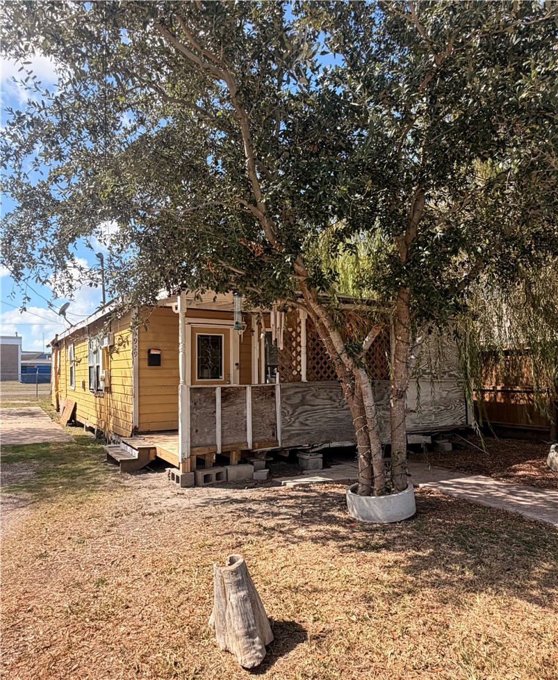 929 Post Avenue Corpus Christi TX 78405