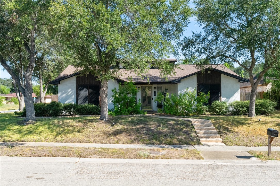 3101 Vicksburg Street Corpus Christi TX 78410