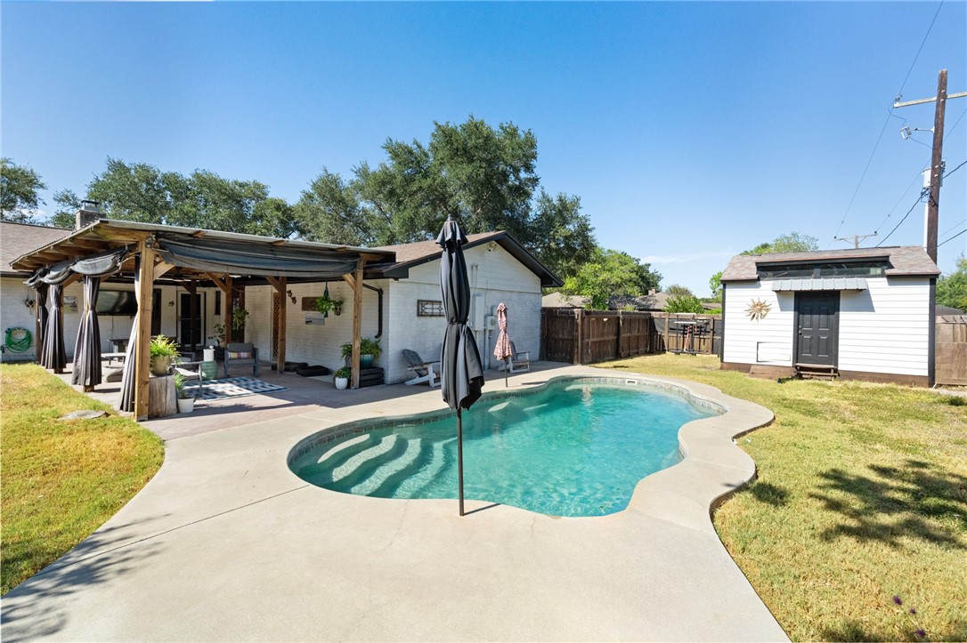 3101 Vicksburg Street Corpus Christi TX 78410