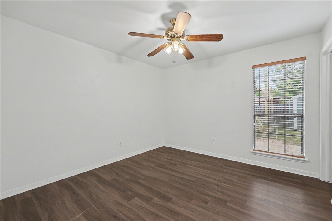 5222 Edinburg Circle Corpus Christi TX 78413