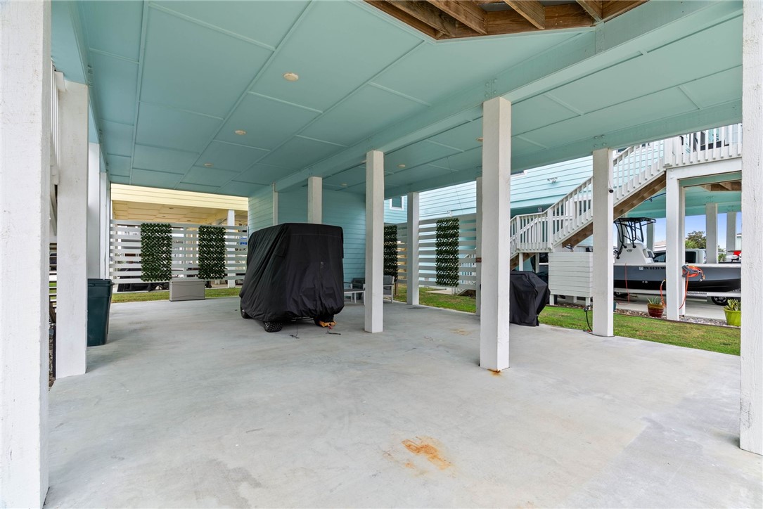 108 Caledonia Rockport TX 78382