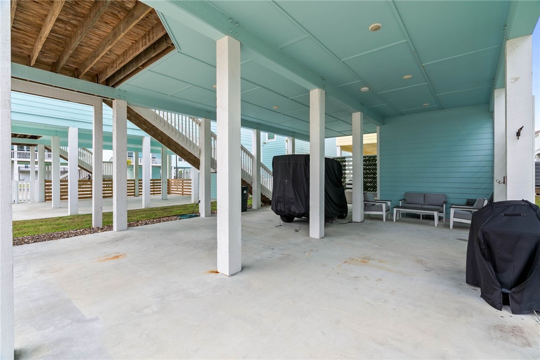 108 Caledonia Rockport TX 78382