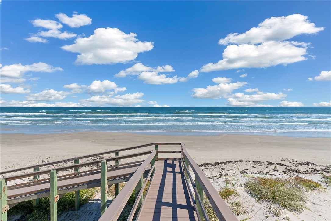 7565 Welkan Cove Port Aransas TX 78373