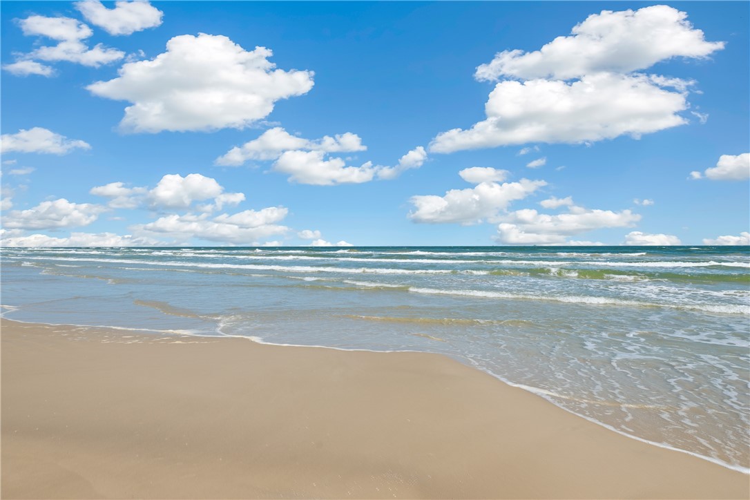 7565 Welkan Cove Port Aransas TX 78373