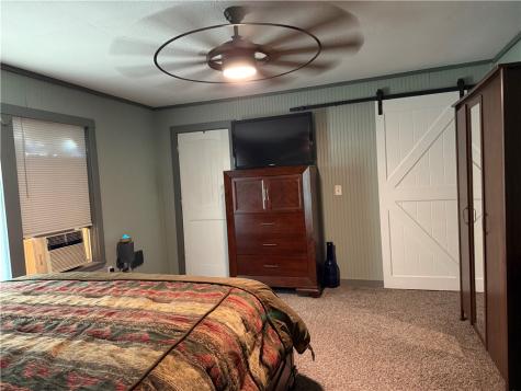 1503 N Hill Street N Three Rivers TX 78071