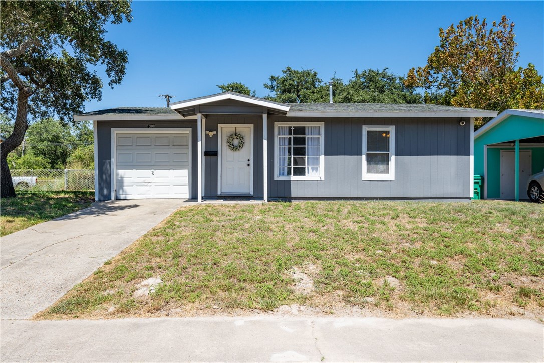 1308 Oak Park Drive Aransas Pass TX 78336