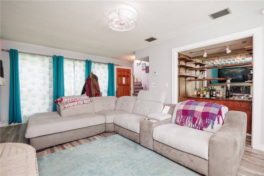 13801 Suntan Avenue Corpus Christi TX 78418
