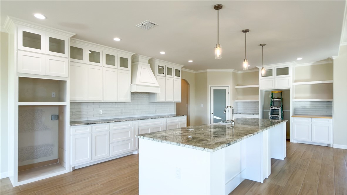 1517 Scorpio Drive Corpus Christi TX 78415