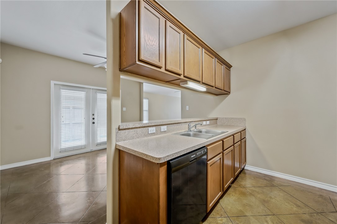 6633 Rhine Dr B Corpus Christi TX 78412