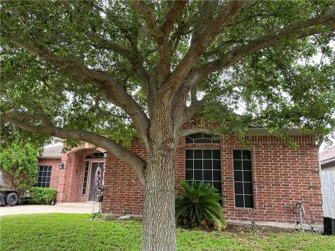 6821 Old Square Drive Corpus Christi TX 78414