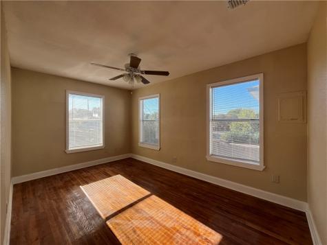 3412 Denver Avenue C Corpus Christi TX 78411