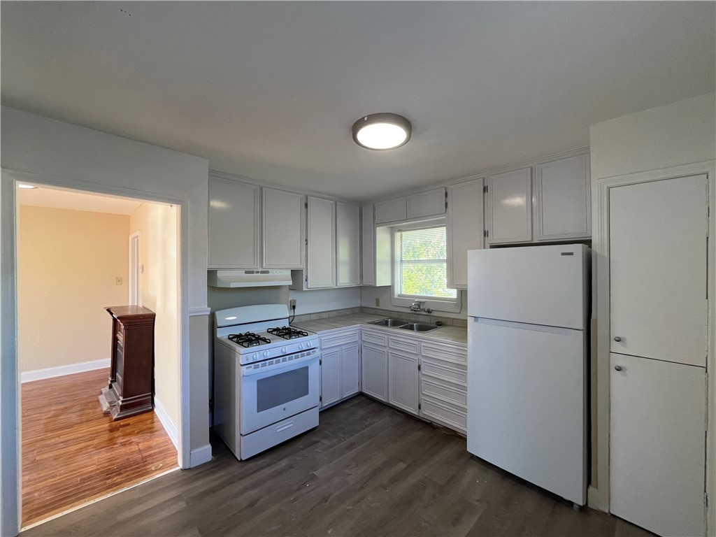 3412 Denver Avenue C Corpus Christi TX 78411