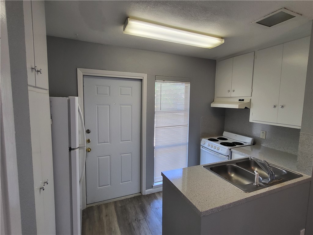 5832 Alameda St D Corpus Christi TX 78412