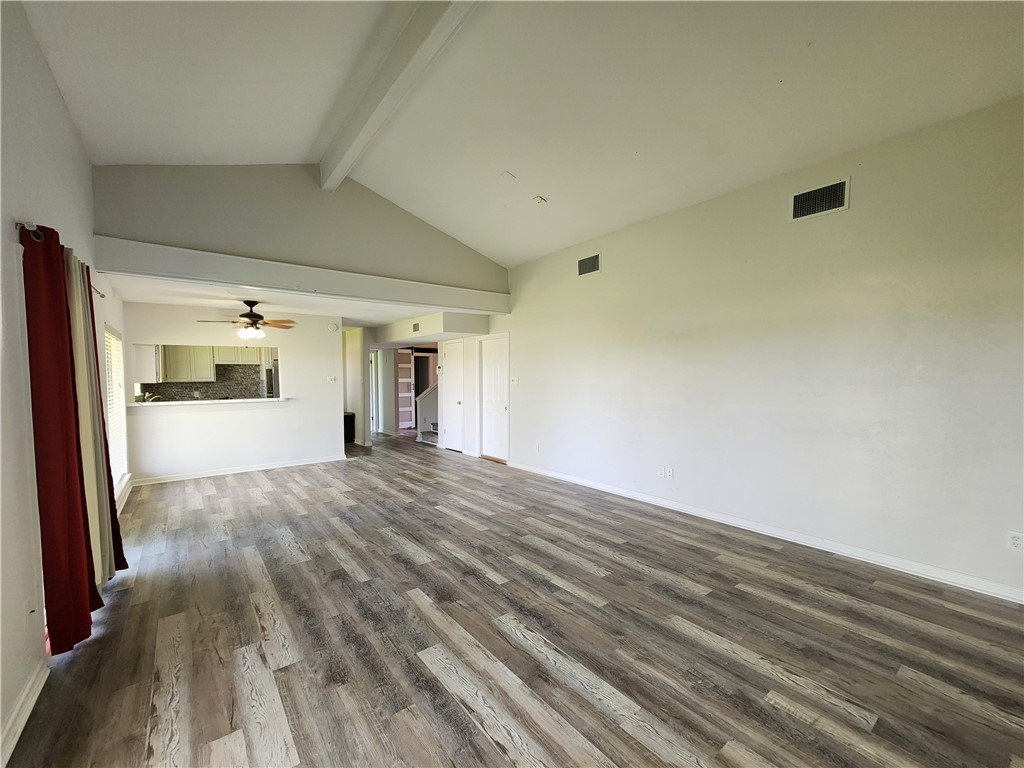 6093 Ennis Joslin Corpus Christi TX 78412