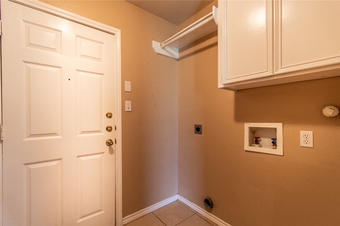 2410 Luzius Drive Corpus Christi TX 78418