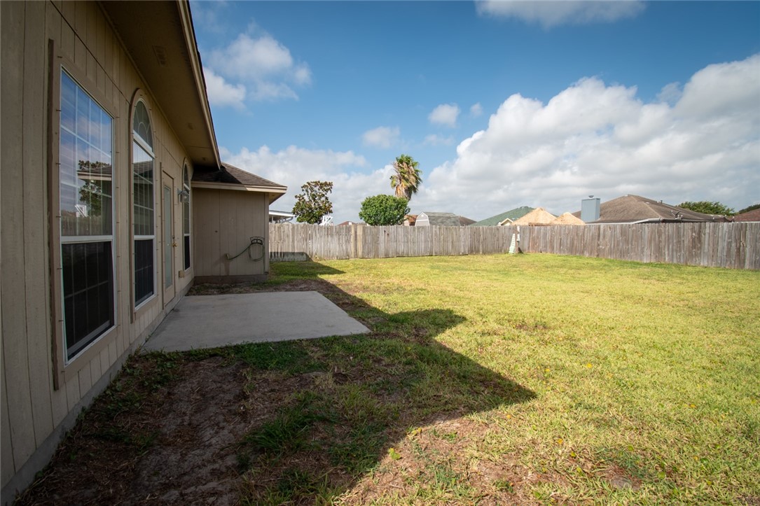 2410 Luzius Drive Corpus Christi TX 78418