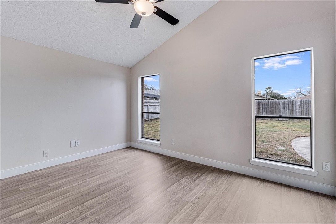 985 Crossbill Street Corpus Christi TX 78418