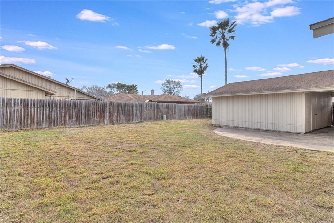 985 Crossbill Street Corpus Christi TX 78418