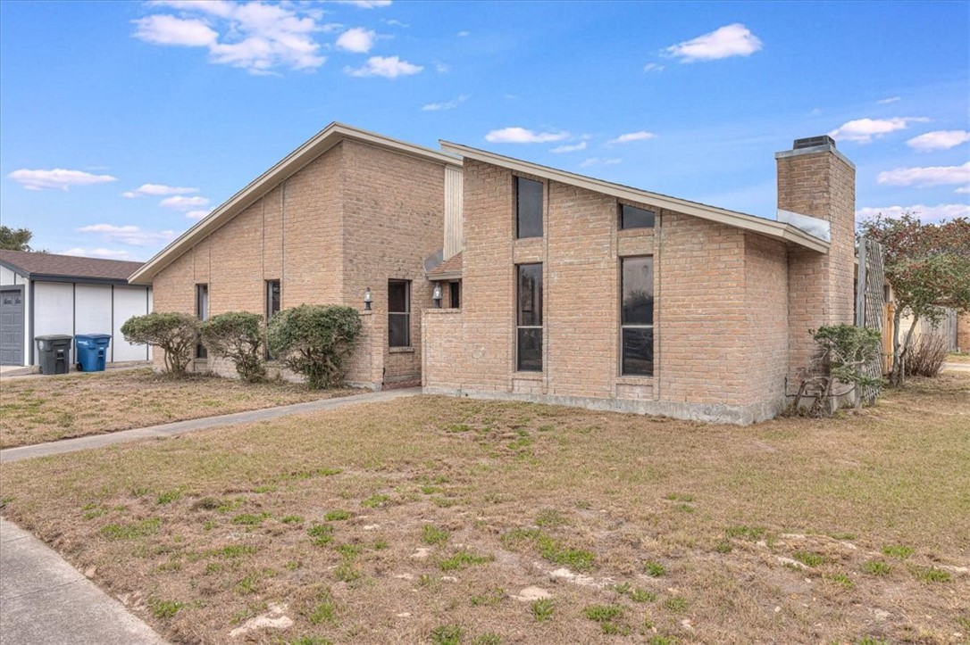 985 Crossbill Street Corpus Christi TX 78418