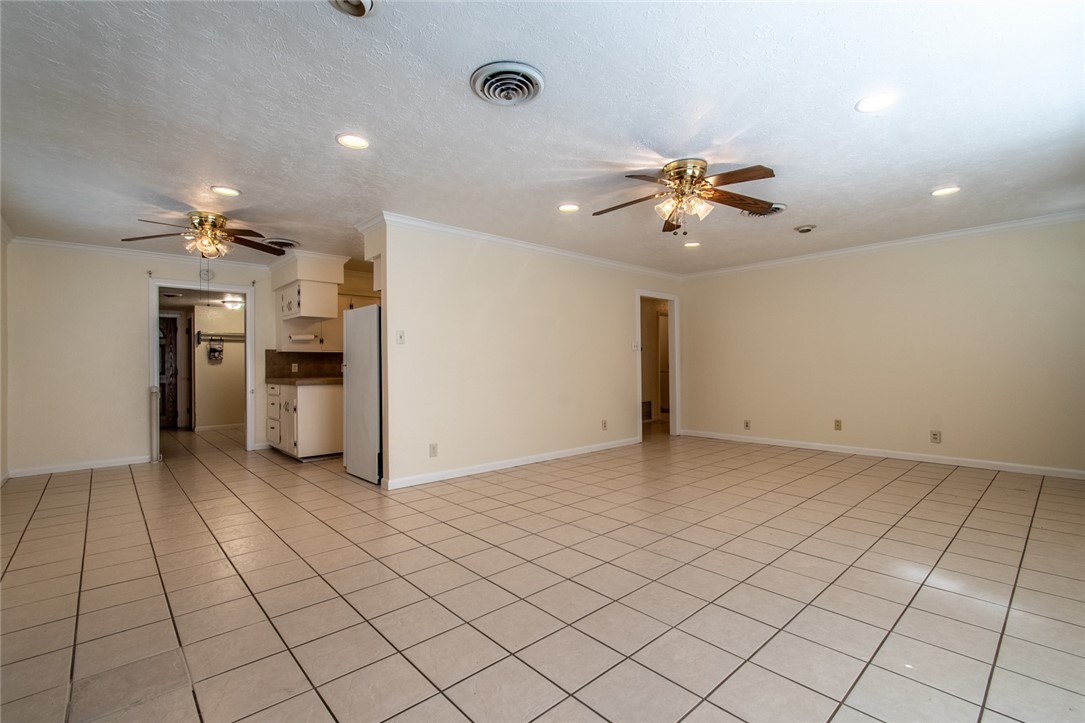 203 E Wildwood Drive Corpus Christi TX 78410
