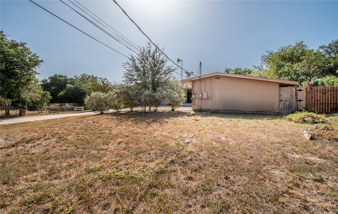 203 E Wildwood Drive Corpus Christi TX 78410