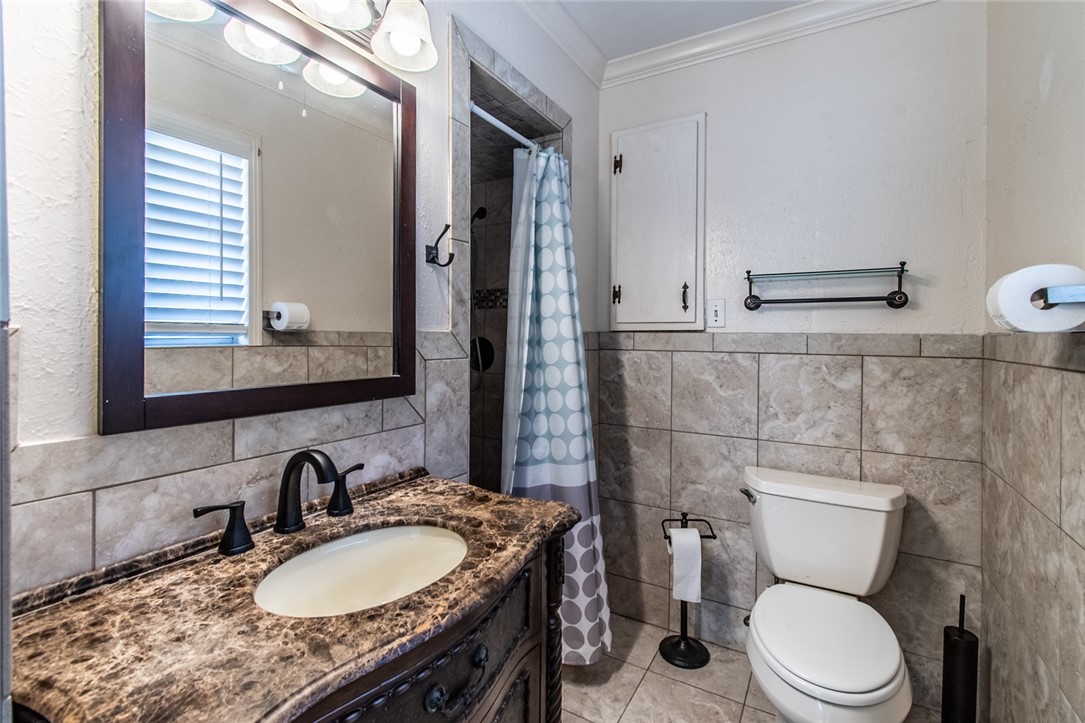 203 E Wildwood Drive Corpus Christi TX 78410