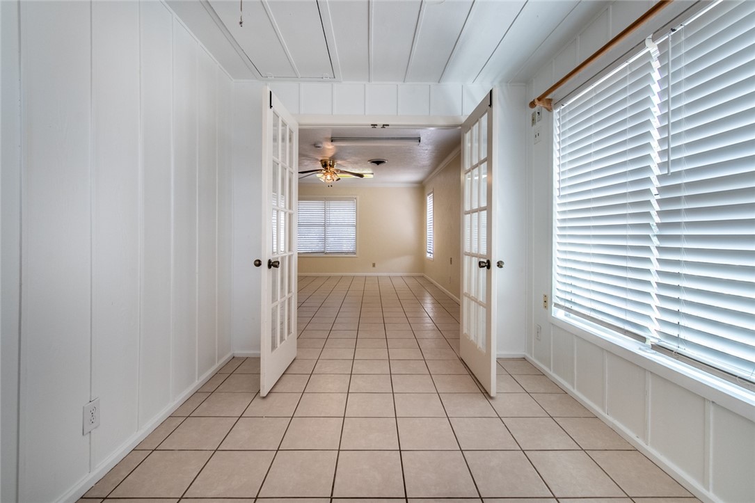 203 E Wildwood Drive Corpus Christi TX 78410