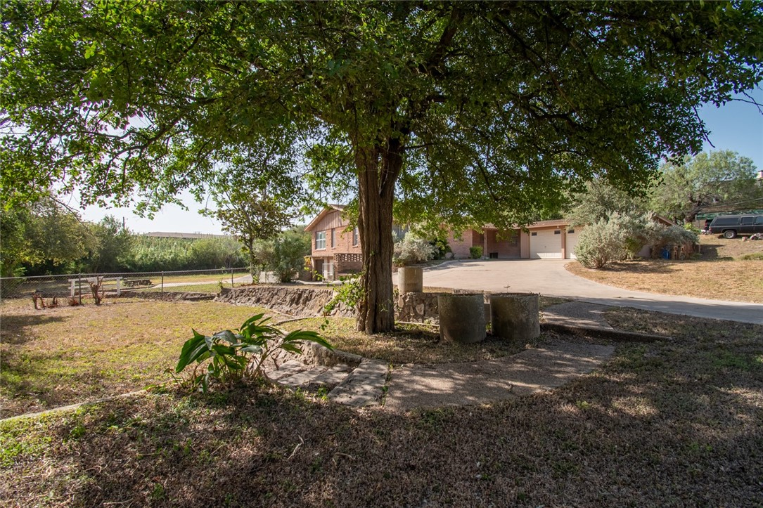 203 E Wildwood Drive Corpus Christi TX 78410
