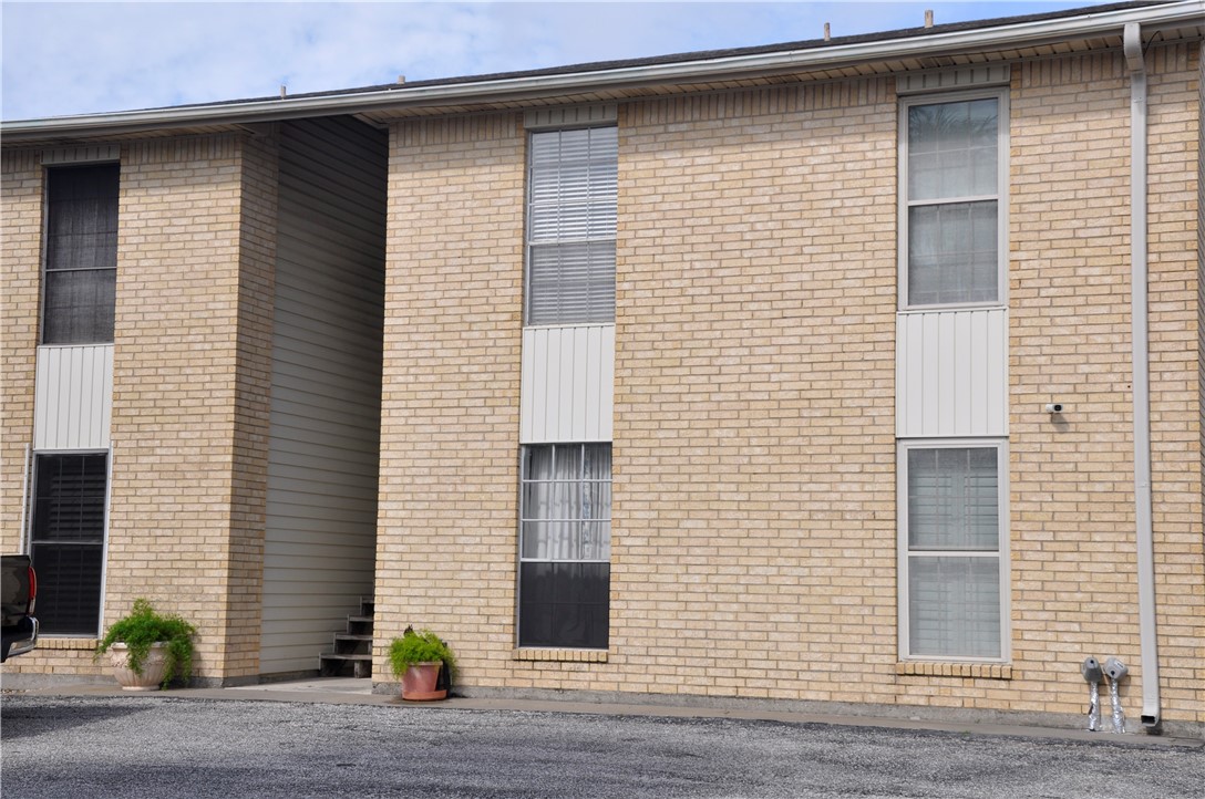 15413 Gun Cay Court 101 Corpus Christi TX 78418